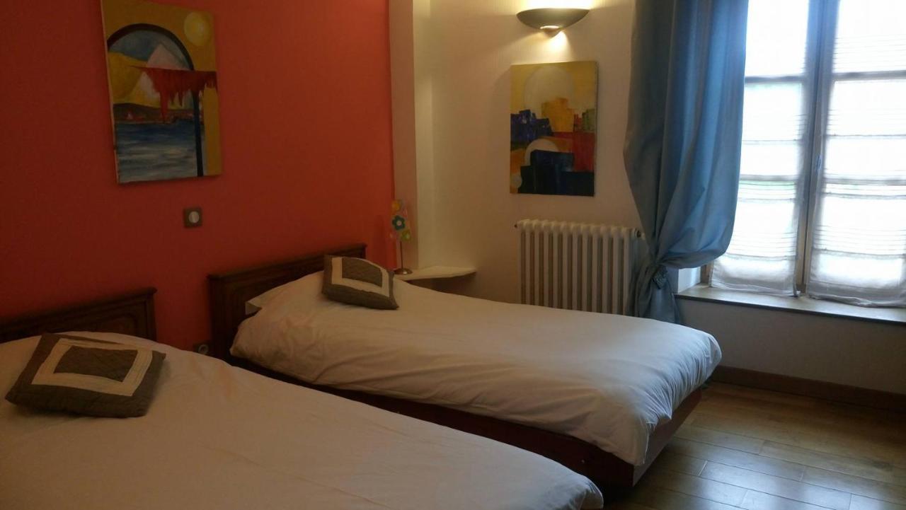 Moulin Madame - Gites & Chambres D'Hotes Dracy-le-Fort Exterior foto